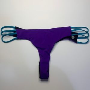 Sole East purple Brazilian bikini bottom size extra large
